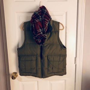 Abercrombie and Fitch vest